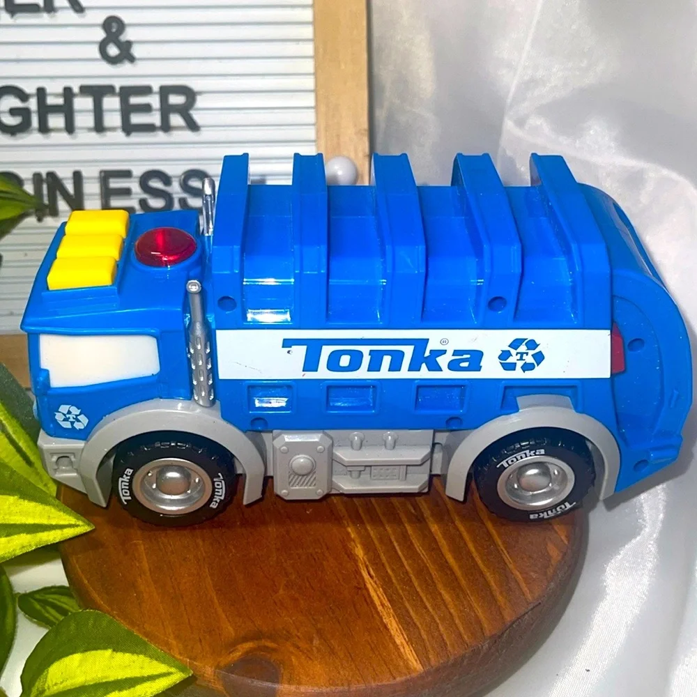TONKA - RECYCLING TRUCK, MIGHTY FORCE - realistic LIGHTS & SOUNDS